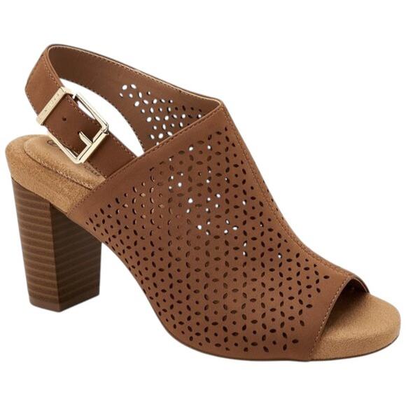 Giani Bernini Jabril Memory Foam Shooties Size 8.5 NWT - Picture 4 of 5